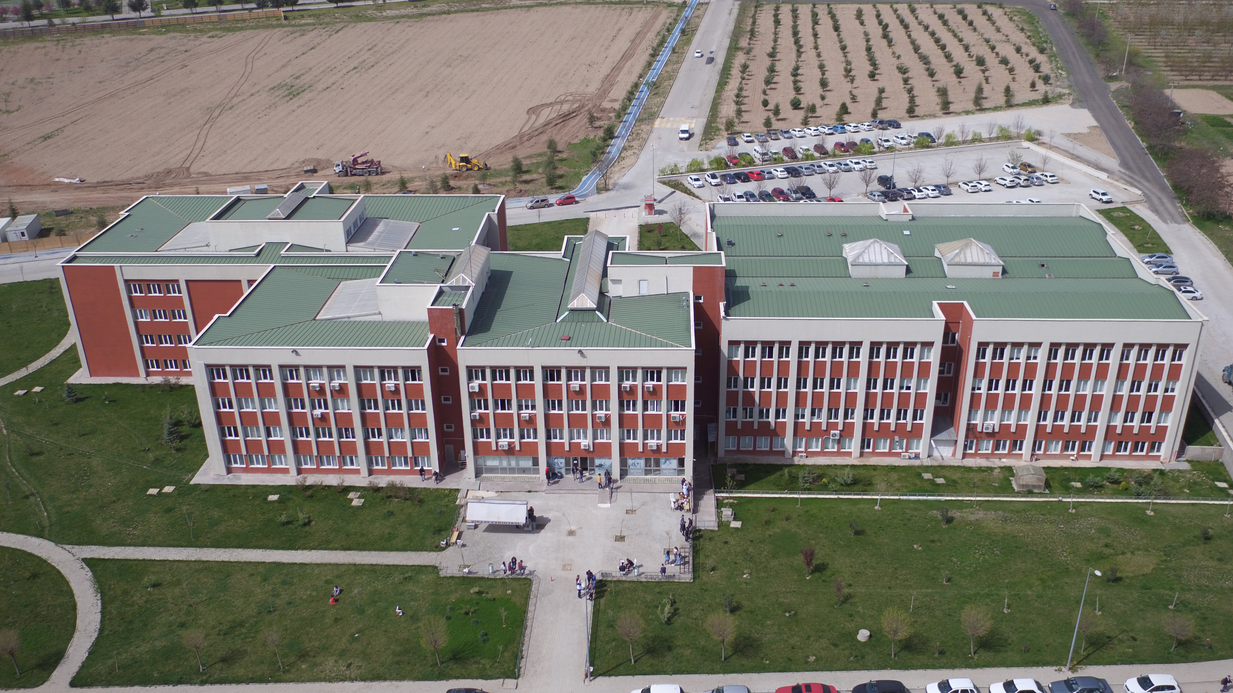 Isparta Uygulamalı Bilimler Üniversitesi 10 Personel Alacak